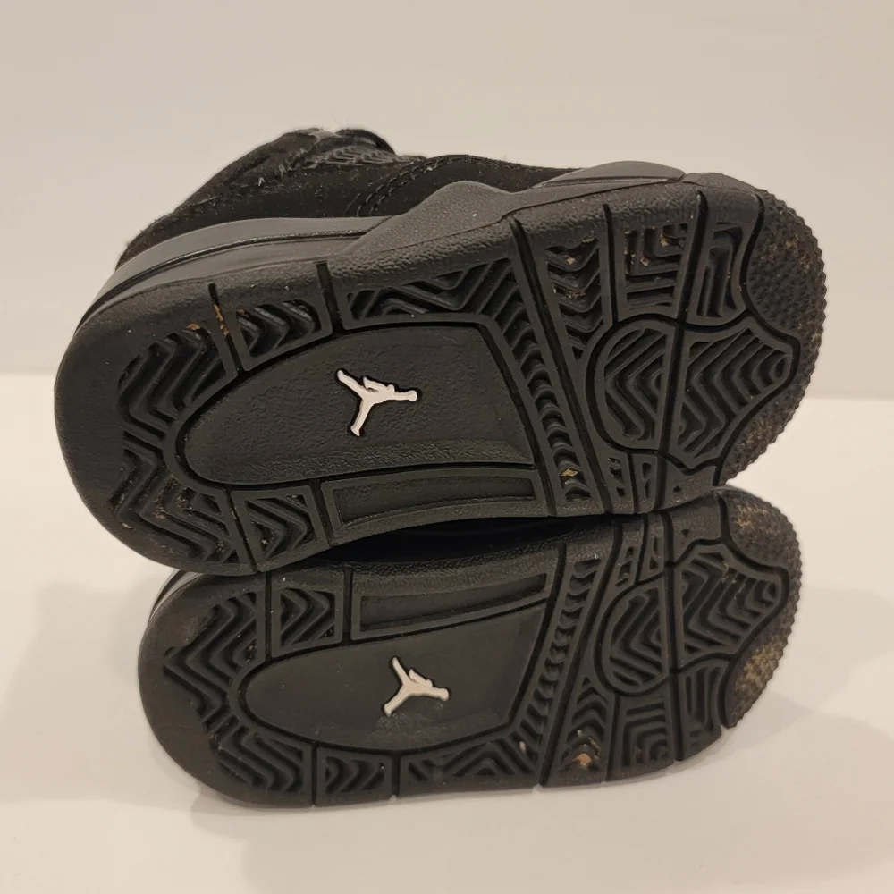 Jordan 4 Retro Black Cat (2020) (TD) black cats size 4 sneakers